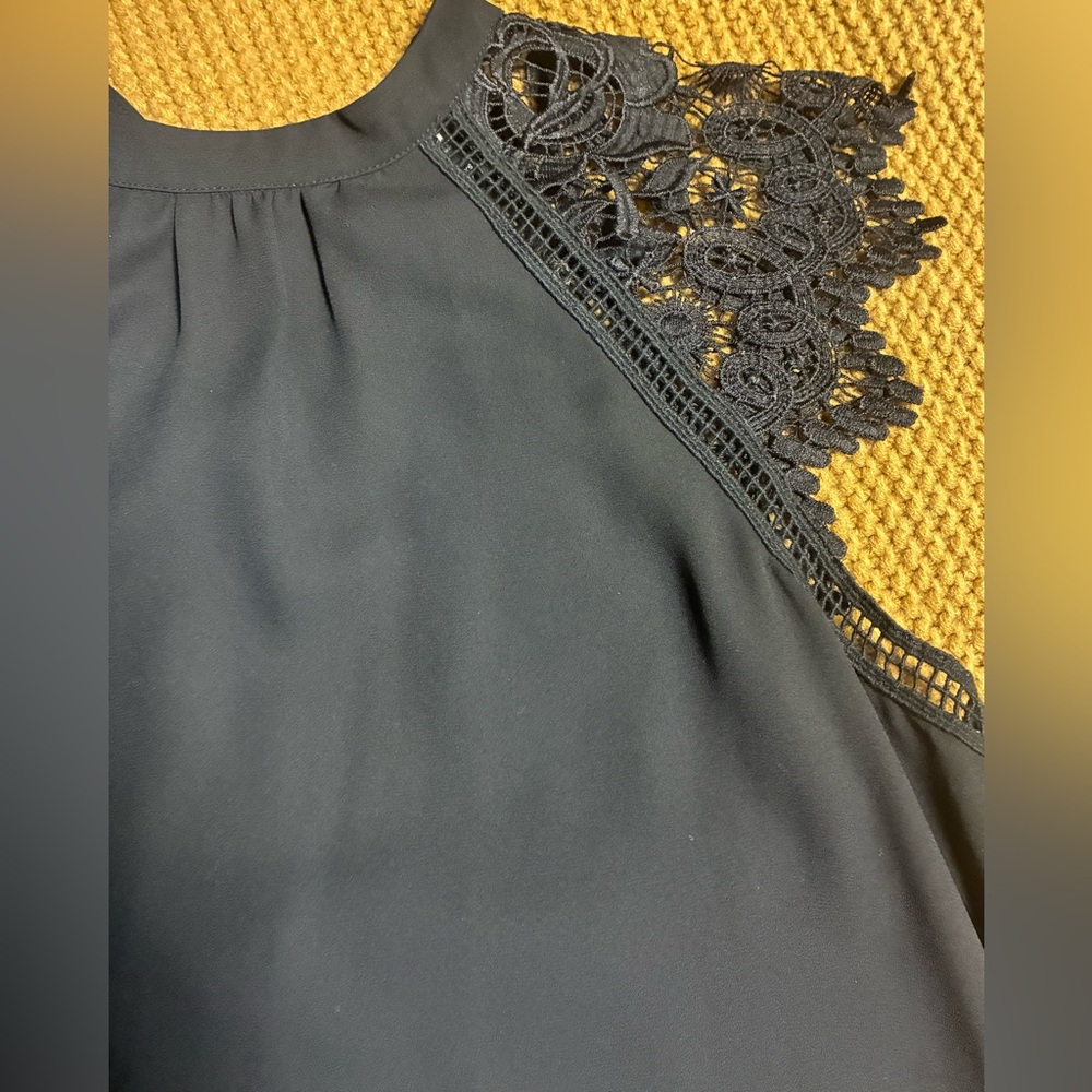 EXPRESS | Black Lace Accent Women's Blouse - Picture 6 of 7